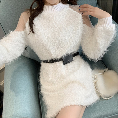 Rochie moderna de dama in alb si negru cu curea si ciucuri