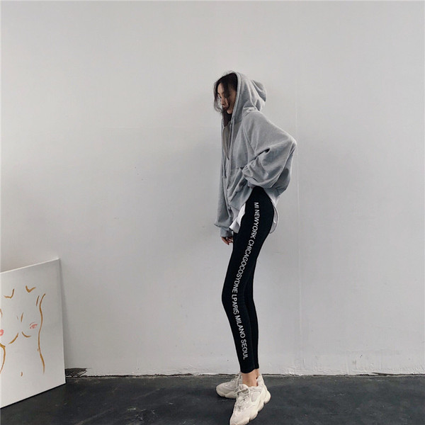 Jambiere de damă de zi cu zi în negru și gri cu inscripții și talie înaltă