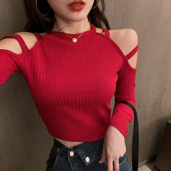 Γυναικεία μπλούζα σε τρία χρώματα με γυμνούς ώμους και μακριά μανίκια