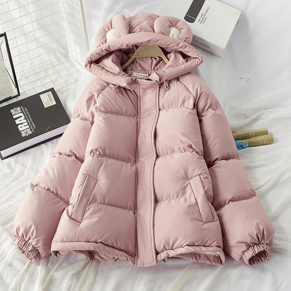 Γυναικείο χειμωνιάτικο μπουφάν με κουκούλα και στοιχείο 3D σε ροζ, πράσινο, μπλε και μπεζ χρώμα