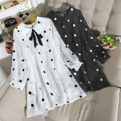 Rochie de dama cu buline cu panglica pe guler in alb, negru si bej