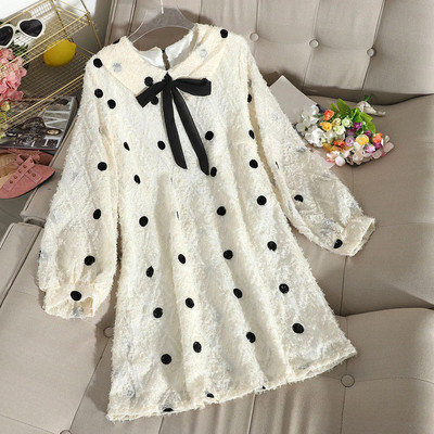 Rochie de dama cu buline cu panglica pe guler in alb, negru si bej