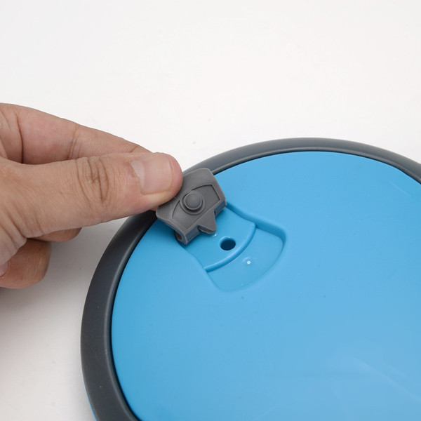 Háromrétegű rozsdamentes acél élelmiszerdoboz fogantyúval, könnyen hordozható narancssárga, zöld és kék színben