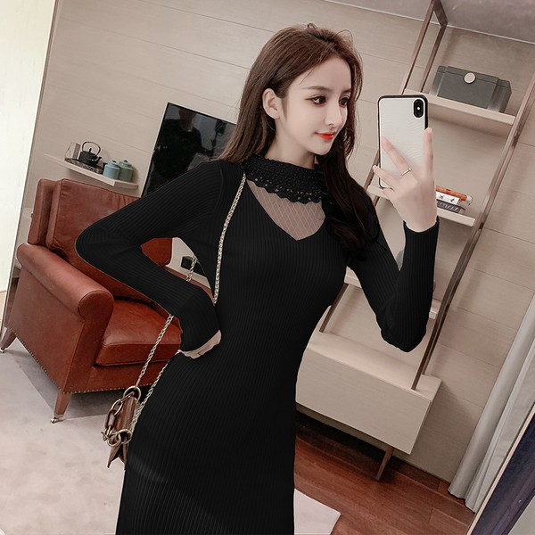 Rochie de dama model nou cu decolteu rotund si perle Model Slim in alb si negru