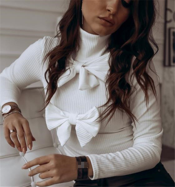 Μοντέρνα γυναικεία μπλούζα με μεγάλο κολάρο και κορδέλα σε μωβ, μπεζ και λευκό χρώμα