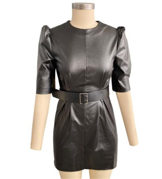 Μοντέρνο γυναικείο φόρεμα  οικολογικό δερμάτινο σε μαύρο χρώμα με μακριά μανίκια