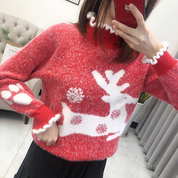 Γυναικείο χνουδωτό πουλόβερ με ελαφάκια και ψηλό κολάρο σε πράσινο, ροζ, κίτρινο, μπεζ και κόκκινο χρώμα