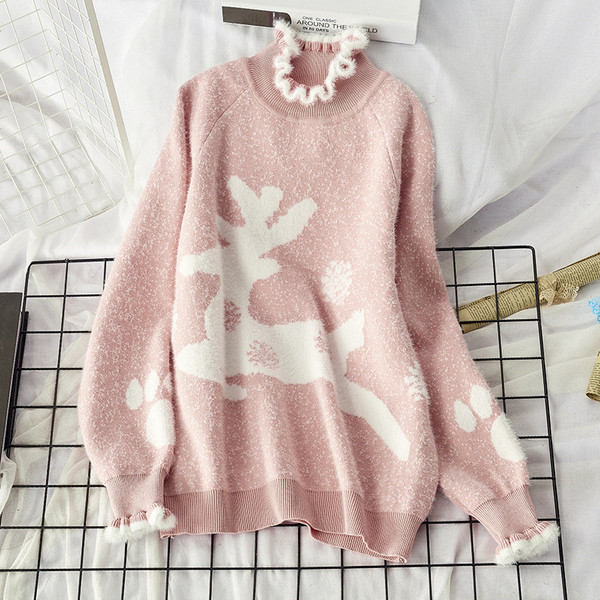 Γυναικείο χνουδωτό πουλόβερ με ελαφάκια και ψηλό κολάρο σε πράσινο, ροζ, κίτρινο, μπεζ και κόκκινο χρώμα