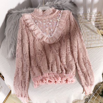 Μοντέρνο γυναικείο πουκάμισο με μεγάλο κολάρο και πούλιες σε μπεζ, ροζ, μαύρο και άσπρο χρώμα