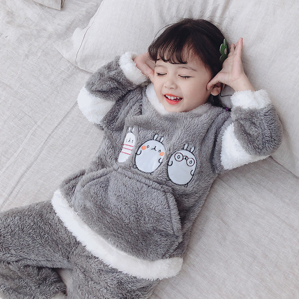 Παιδική πιτζάμες για κορίτσια σε γκρι και κόκκινο με κέντημα