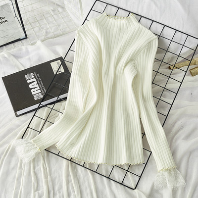 Μοντέρνο γυναικείο πουλόβερ με κολάρο  και μανίκι δαντέλας