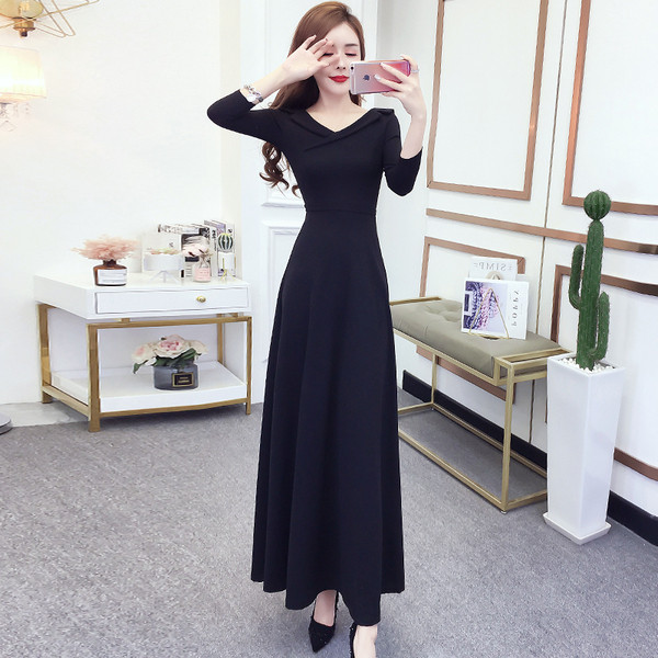 Rochie lungă de damă elegantă, cu mâneci lungi, în roșu și negru