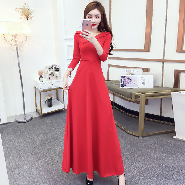 Rochie lungă de damă elegantă, cu mâneci lungi, în roșu și negru