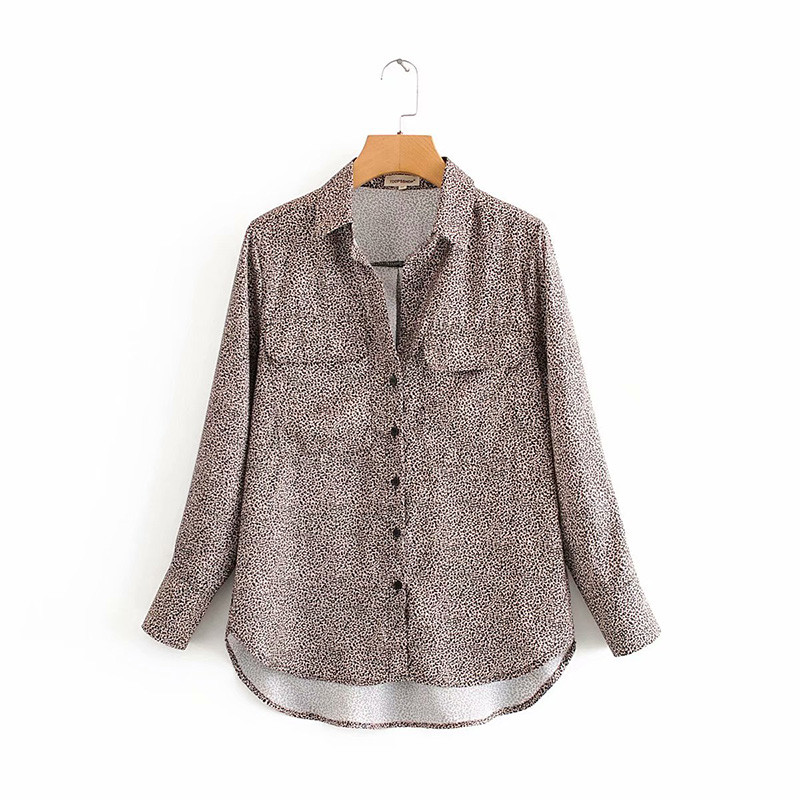 Klasszikus, leopárdmintás női alkalmi ingmodell