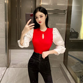 Modern női blúz, hosszú, széles ujjú piros, fehér és fekete színben