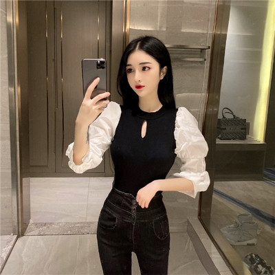 Modern női blúz, hosszú, széles ujjú piros, fehér és fekete színben