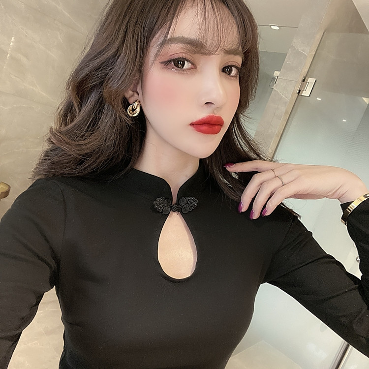 Μαύρο  γυναικείο φόρεμα με μακρύ μανίκι  - Slim μοτίβο