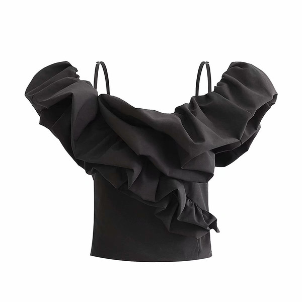 Къса вталена блуза с тънки презрамки и широк къс ръкав в черен цвят