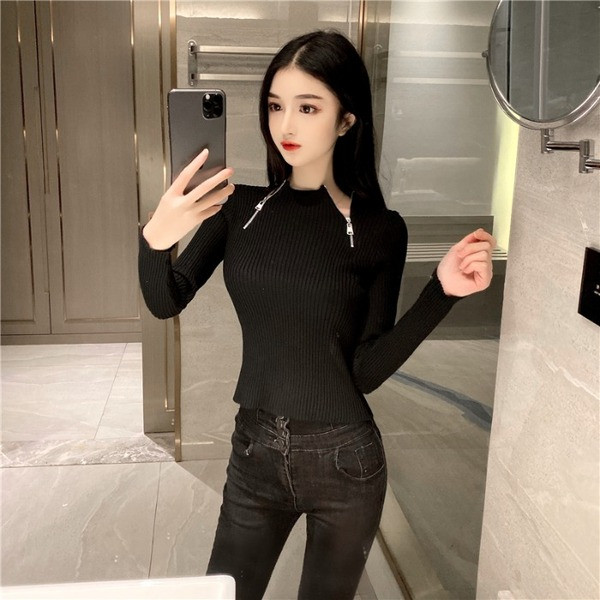 Μοντέρνα γυναικεία μπλούζα με φερμουάρ και μακριά μανίκια σε μαύρο και ροζ χρώμα