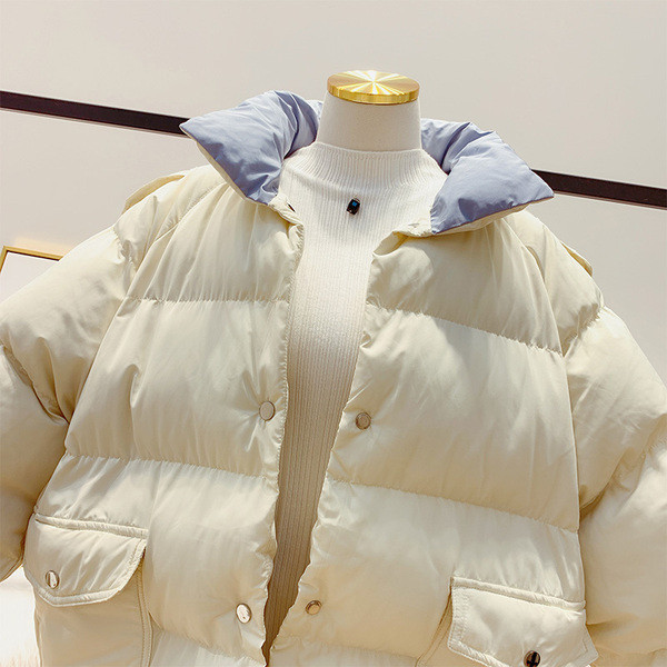 Casual γυναικείο χειμερινό μπουφάν  με κουμπιά σε λευκό χρώμα