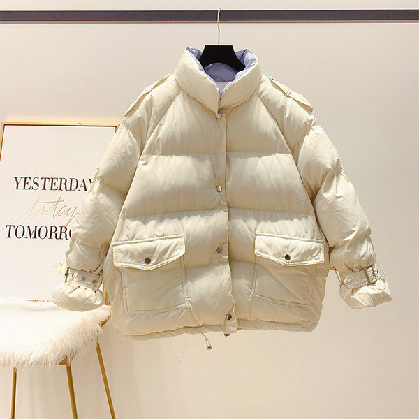 Casual γυναικείο χειμερινό μπουφάν  με κουμπιά σε λευκό χρώμα