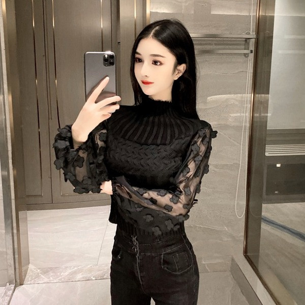 Alkalmi női pulóver magas gallérral és tüll ujjú rózsaszín, fehér és fekete színben