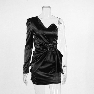 Rochie eleganta scurta de dama cu decolteu adanc si curea in roz si negru