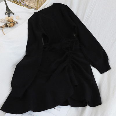 Γυναικείο φόρεμα με μακρύ μανίκι - Α-γραμμή σε μαύρο, κόκκινο, ροζ και μπεζ χρώμα