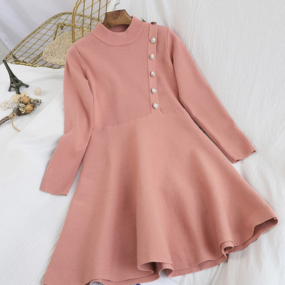 Rochie de dama model nou cu guler jos si nasturi in alb, negru, rosu si roz