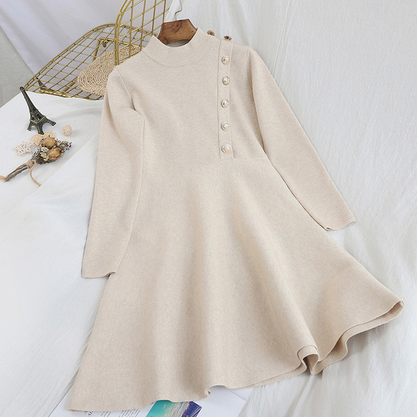 Rochie de dama model nou cu guler jos si nasturi in alb, negru, rosu si roz