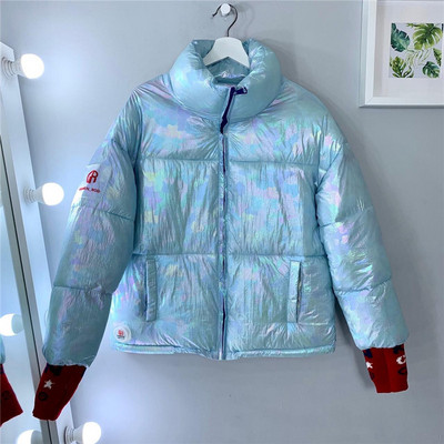 Νέο μοντέλο μοντέρνο χειμερινό μπουφάν με υψηλό γιακά και γυαλιστερό αποτέλεσμα σε πέντε χρώματα