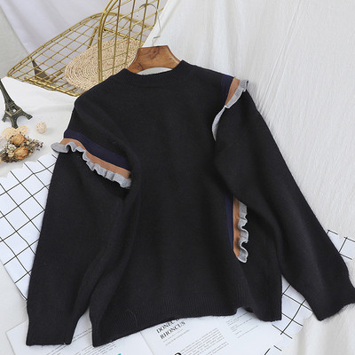 Καθημερινό  γυναικείο πλεκτό πουλόβερ με ωοειδές ντεκολτέ σε λευκό, μαύρο, μπλε και ροζ χρώμα