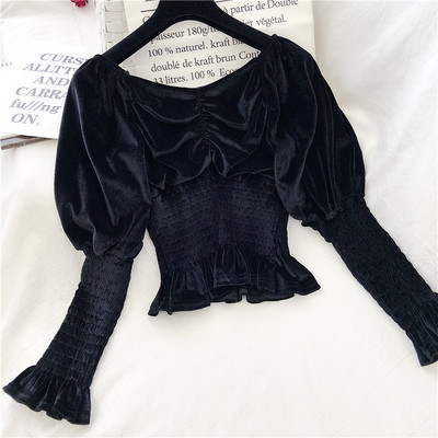 Μοντέρνα γυναικεία βελούδινι μπλούζα σε τέσσερα χρώματα με τετράγωνη λαιμόκοψη