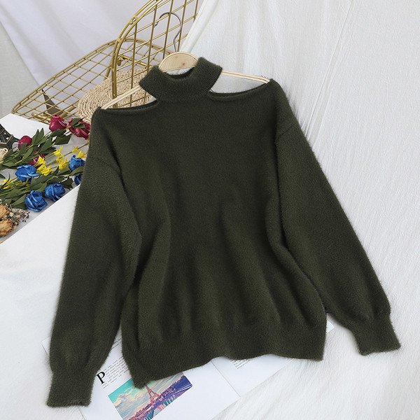 Μοντέρνο γυναικείο  πουλόβερ με γυμνούς ώμους - σε πολλά χρώματα