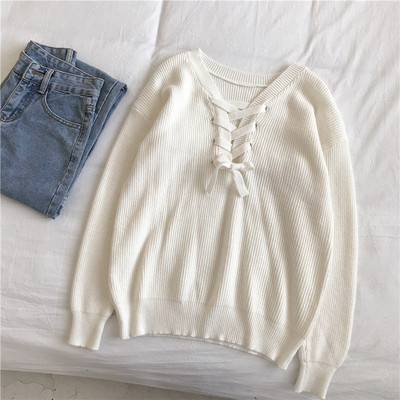 Női alkalmi pulóver négy színben, V-nyakkal és fűzővel