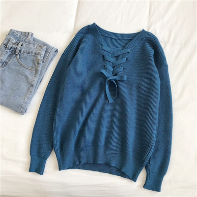 Női alkalmi pulóver négy színben, V-nyakkal és fűzővel