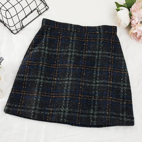 Téli kockás szoknya A-vonalú magas derékkal, barna, rózsaszín és kék színben