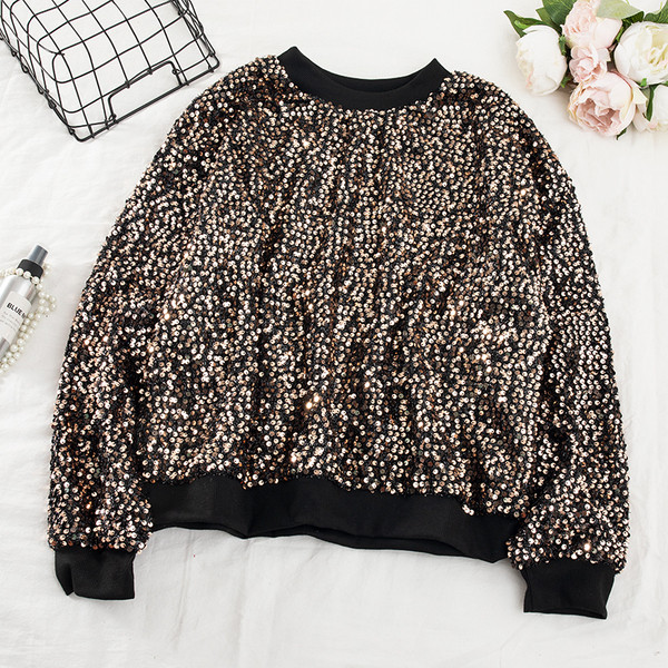 Μοντέρνα γυναικεία μπλούζα με πούλιες και O-λαιμόκοψη σε μαύρο, κόκκινο, ασημί και χρυσό χρώμα