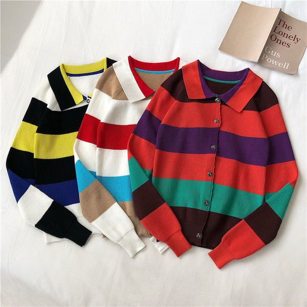 Női alkalmi mellény három színben, gombokkal és gallérral