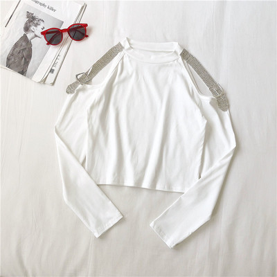 Γυναικεία κοντή μπλούζα σε μαύρο και άσπρο  χρώμα με διακόσμηση  πέτρες και γυμνούς ώμους