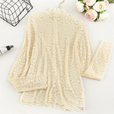 Női csipkeblúz polo gallérral és hosszú ujjú bézs, fehér, fekete és barna színben