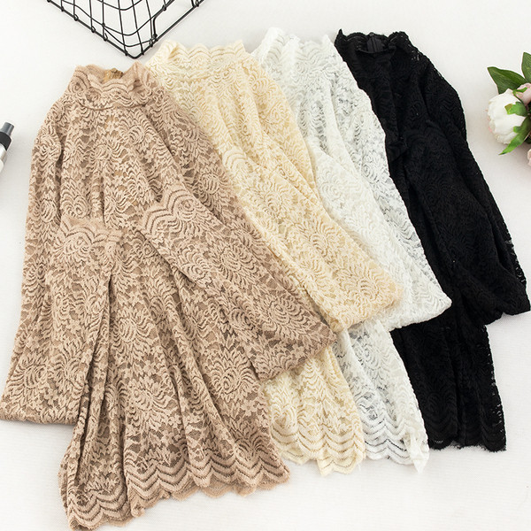 Női csipkeblúz polo gallérral és hosszú ujjú bézs, fehér, fekete és barna színben