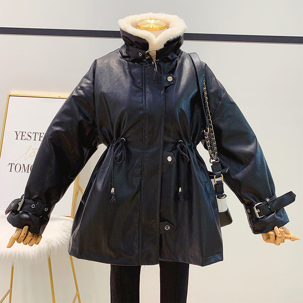 ÚJ Modell női téli steppelt bőr kabát elasztikus derékkal, bézs és fekete színben