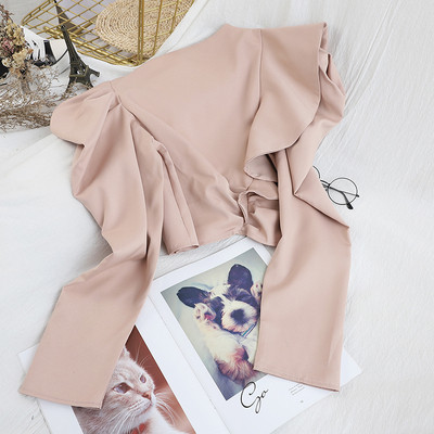 Új modell női rövid blúz ovális nyakkivágással és hosszú ujjú fehér, rózsaszín, piros és fekete színben