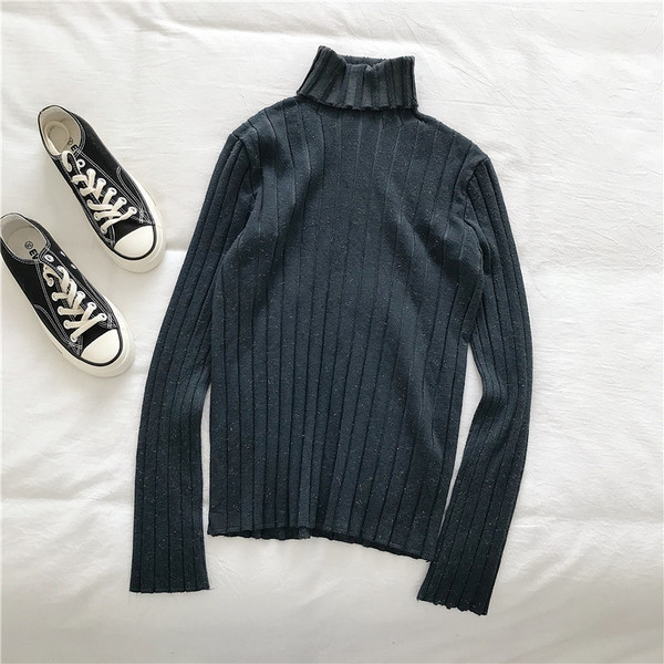 Γυναικείο πουλόβερ σε τέσσερα χρώματα με κολάρο και μακρύ μανίκι