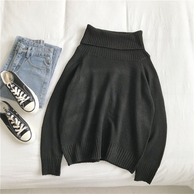 Μοντέρνο γυναικείο πουλόβερ σε γκρι, μαύρο και μπεζ χρώμα  με ψηλό κολάρο