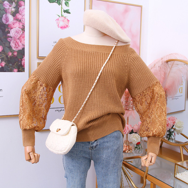 Γυναικείο  πουλόβερ με λαιμόκοψη και μανίκια από δαντέλα σε διάφορα χρώματα