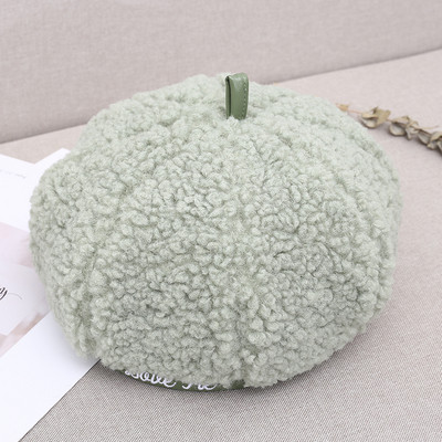 Női plüss barett sapka piros, zöld, bézs, fekete és barna színekben