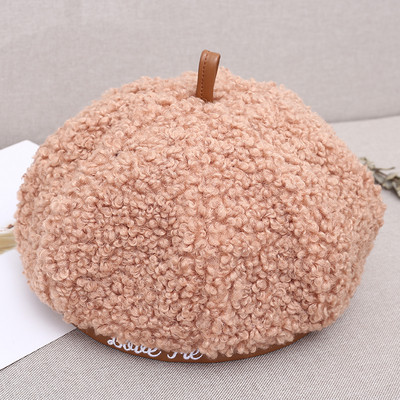 Női plüss barett sapka piros, zöld, bézs, fekete és barna színekben