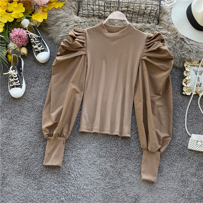 Modern női blúz több színben kerek nyakkivágással, széles ujjakkal